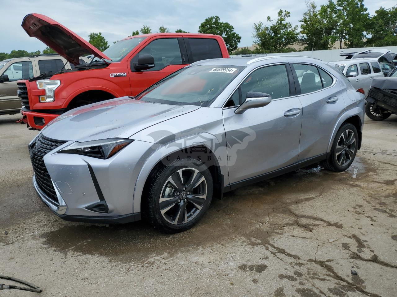 Lexus UX 2024