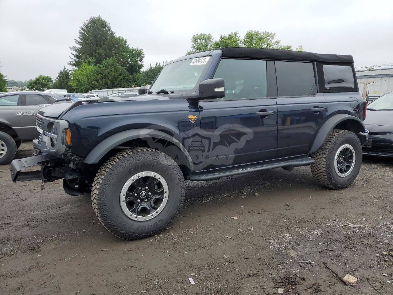Ford Bronco BASE 2.7L  6 2021