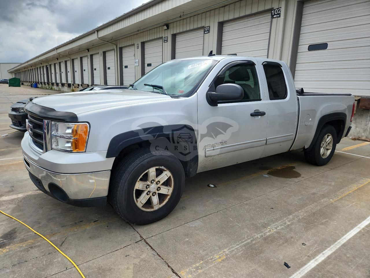GMC Sierra K1500 SLE 5.3L  8 2011