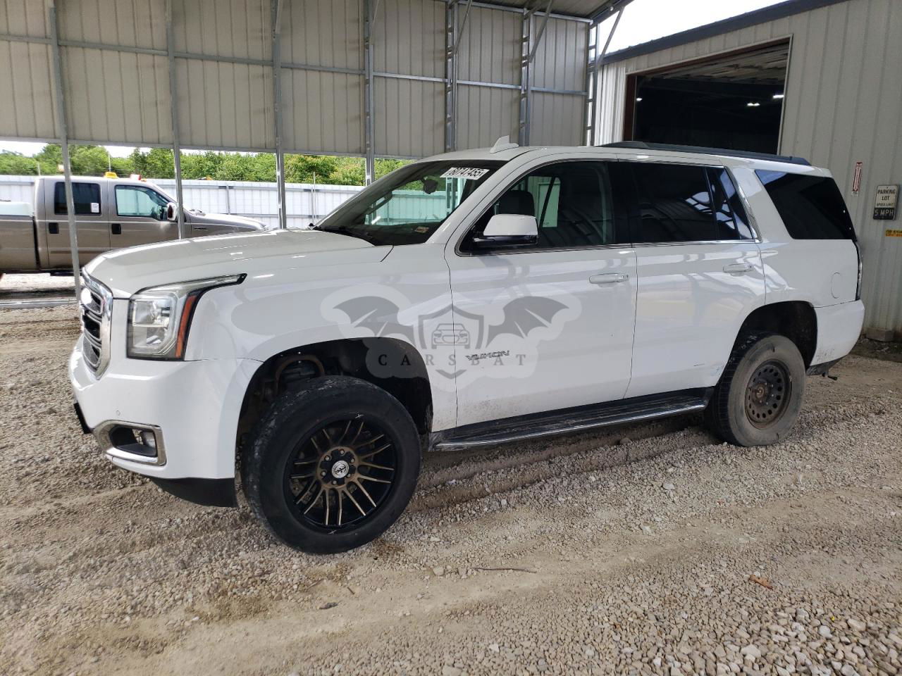 GMC Yukon SLT 5.3L  8 2016