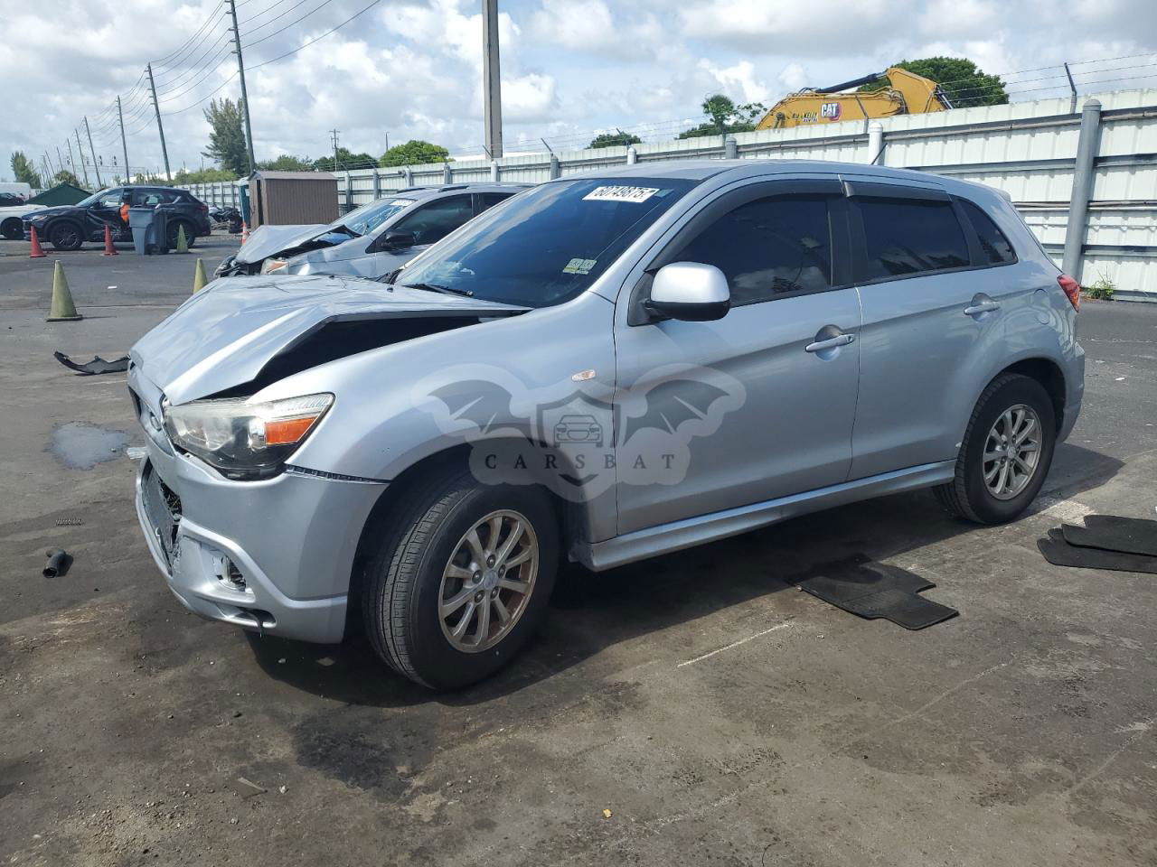 Mitsubishi Outlander ES 2.0L  4 2012