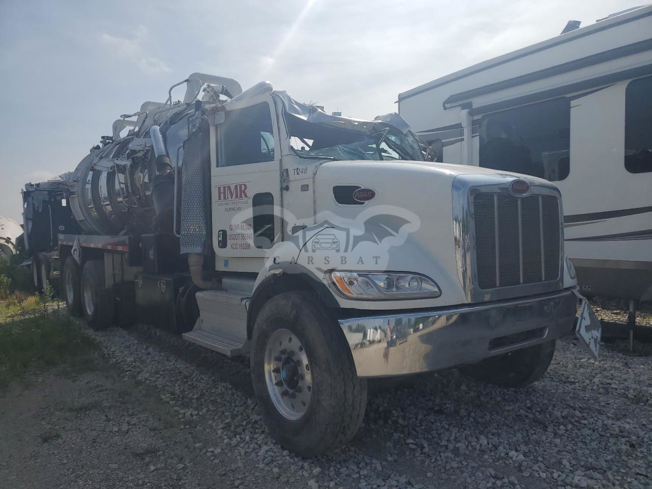 Peterbilt 330/337/348 8.9L  6 2014