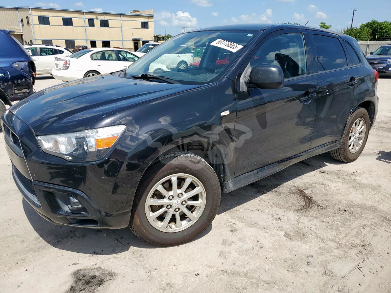 Mitsubishi Outlander ES 2.0L  4 2011