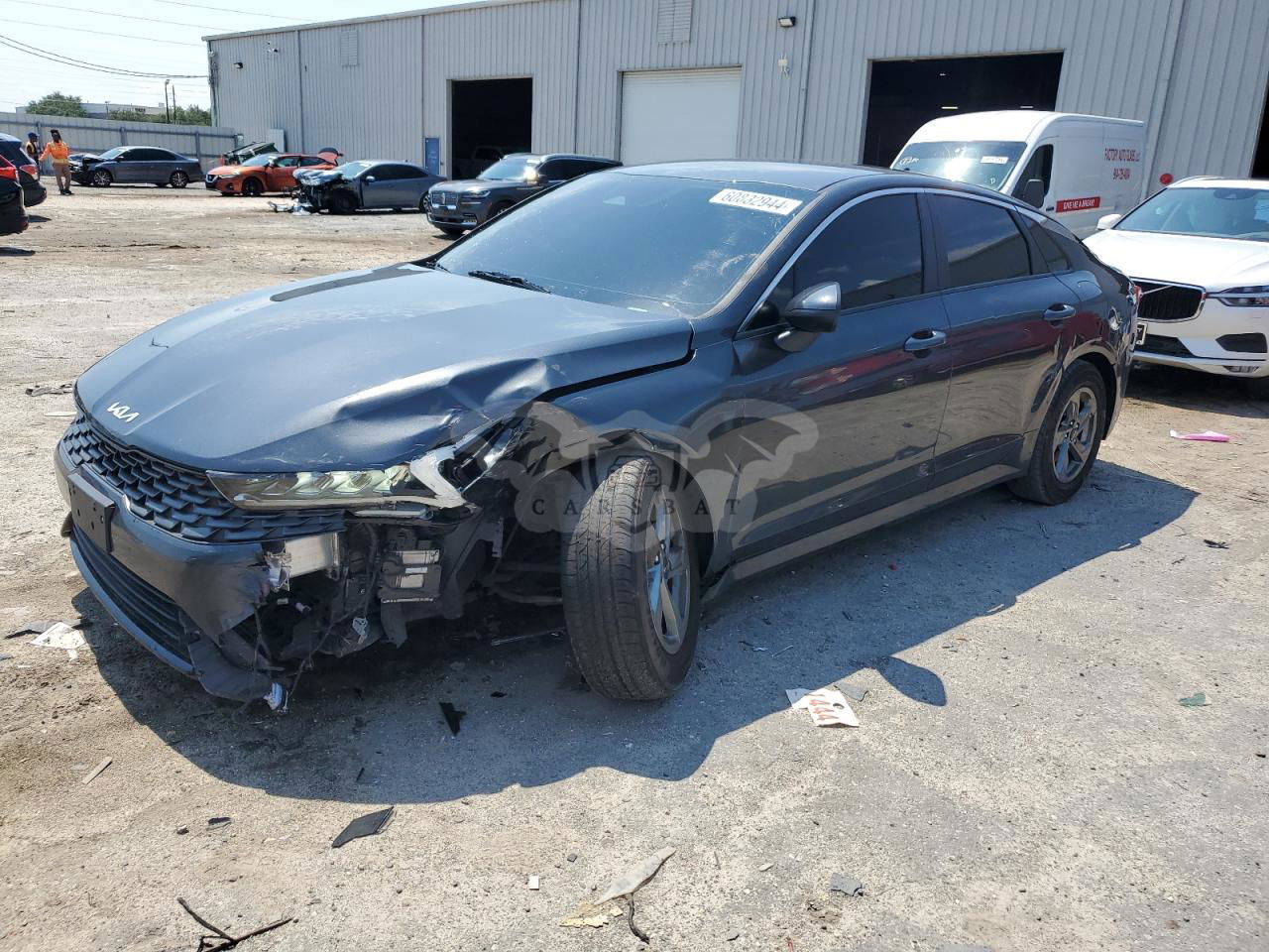 Kia K5 LXS 1.6L  4 2022