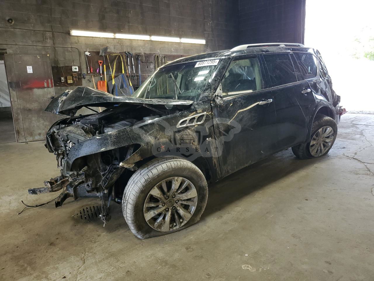 Infiniti QX80 BASE 5.6L  8 2017