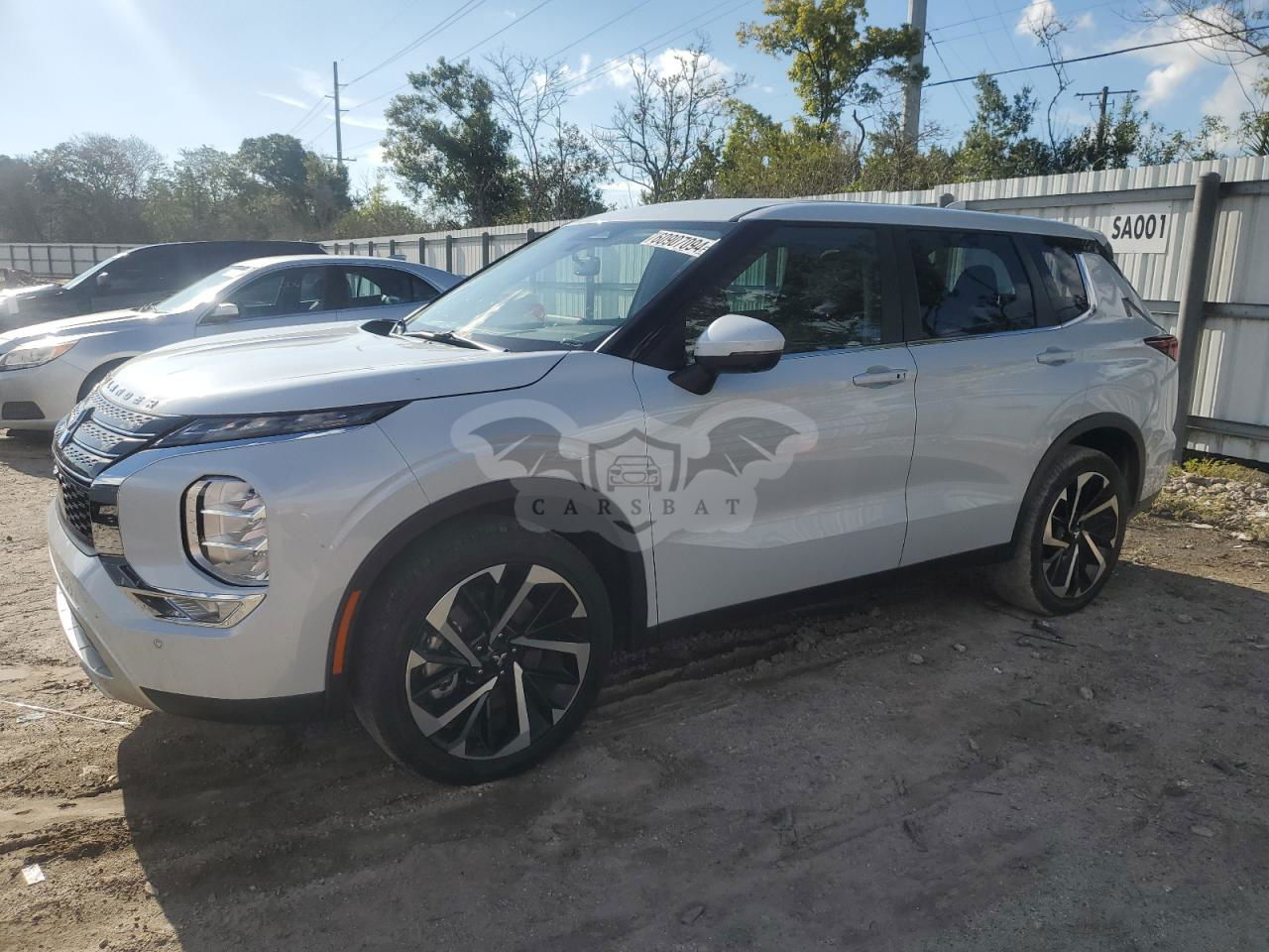 Mitsubishi Outlander 2023