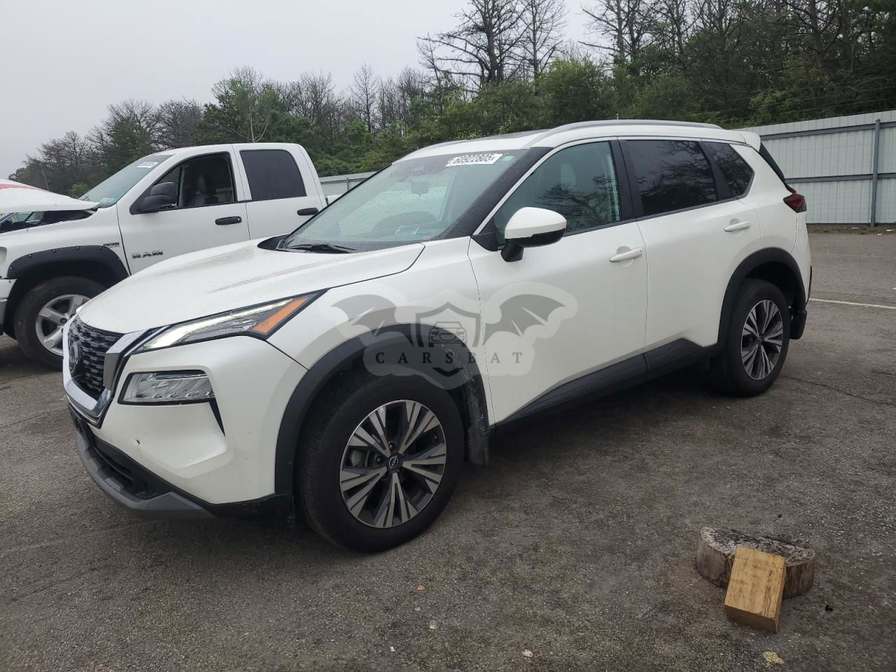 Nissan Rogue SV 1.5L  3 2022