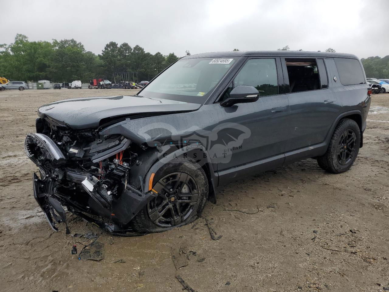 Rivian R1S ADVENTURE 2025
