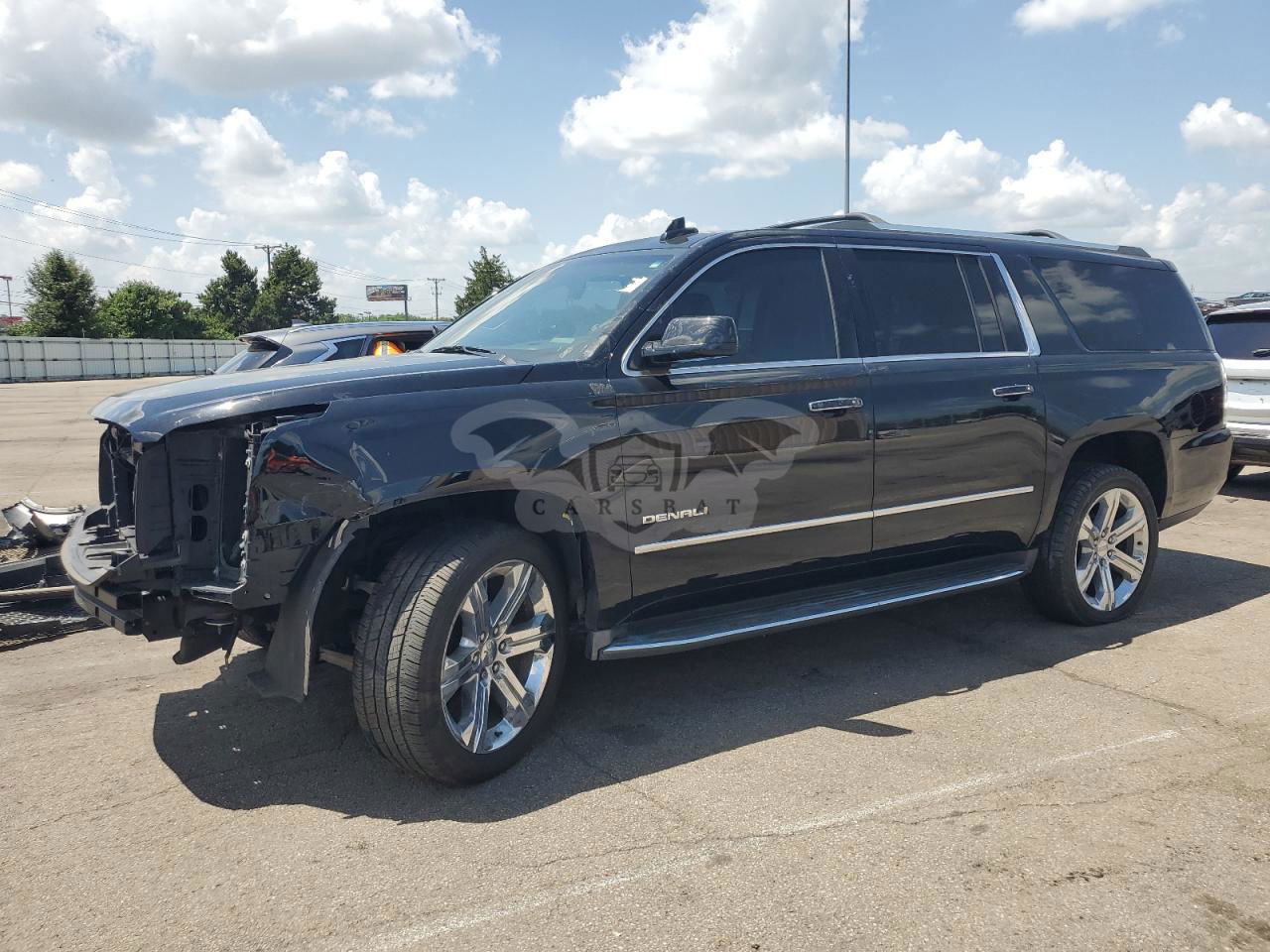 GMC Yukon DENALI 6.2L  8 2016