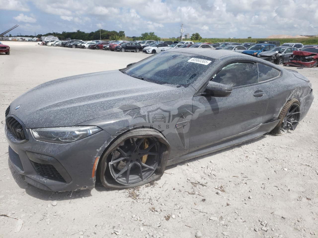 BMW M8 4.4L  8 2022
