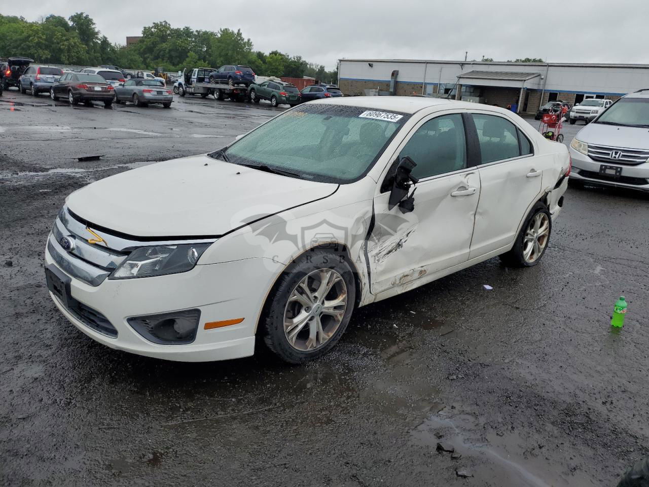 Ford Fusion SE 2.5L  4 2012