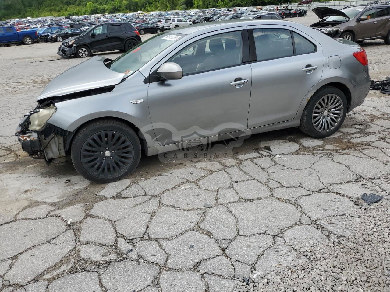 Suzuki Kizashi SE 2.4L  4 2012