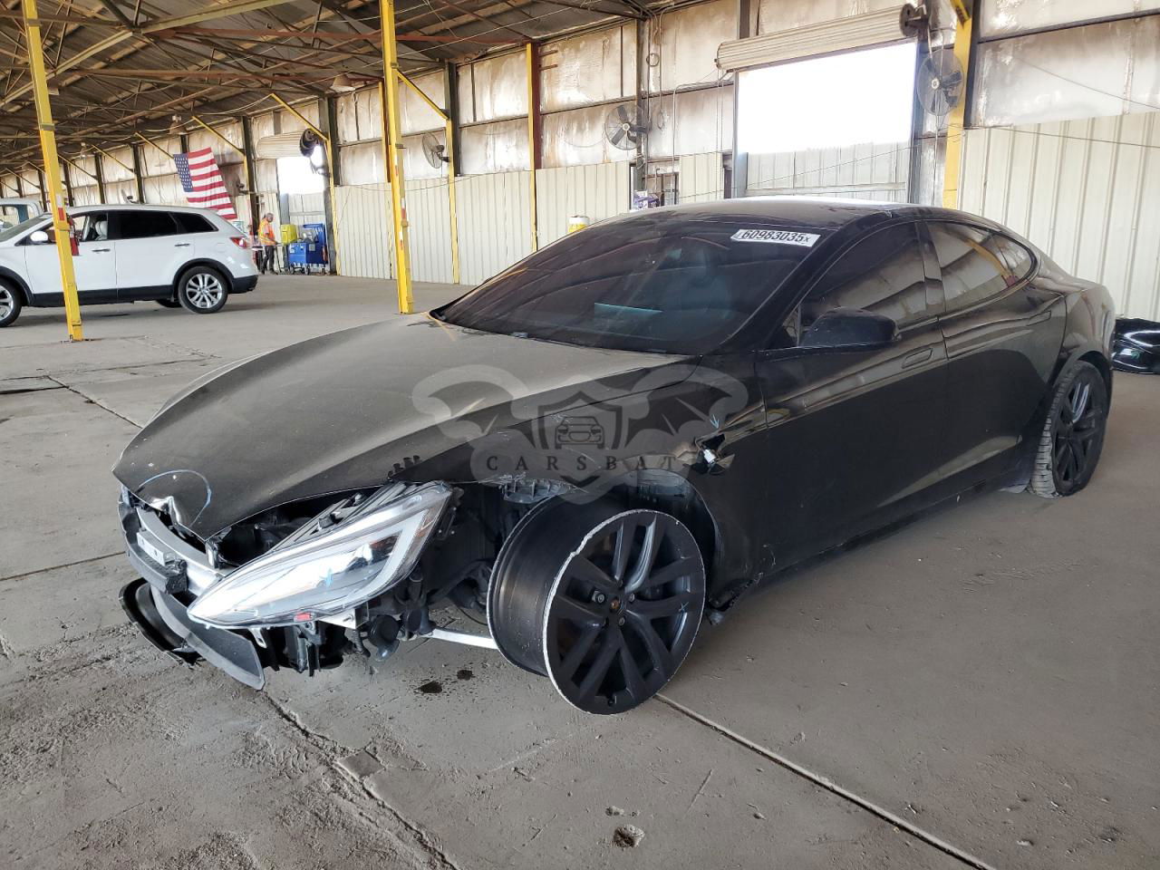 Tesla Model S 2021