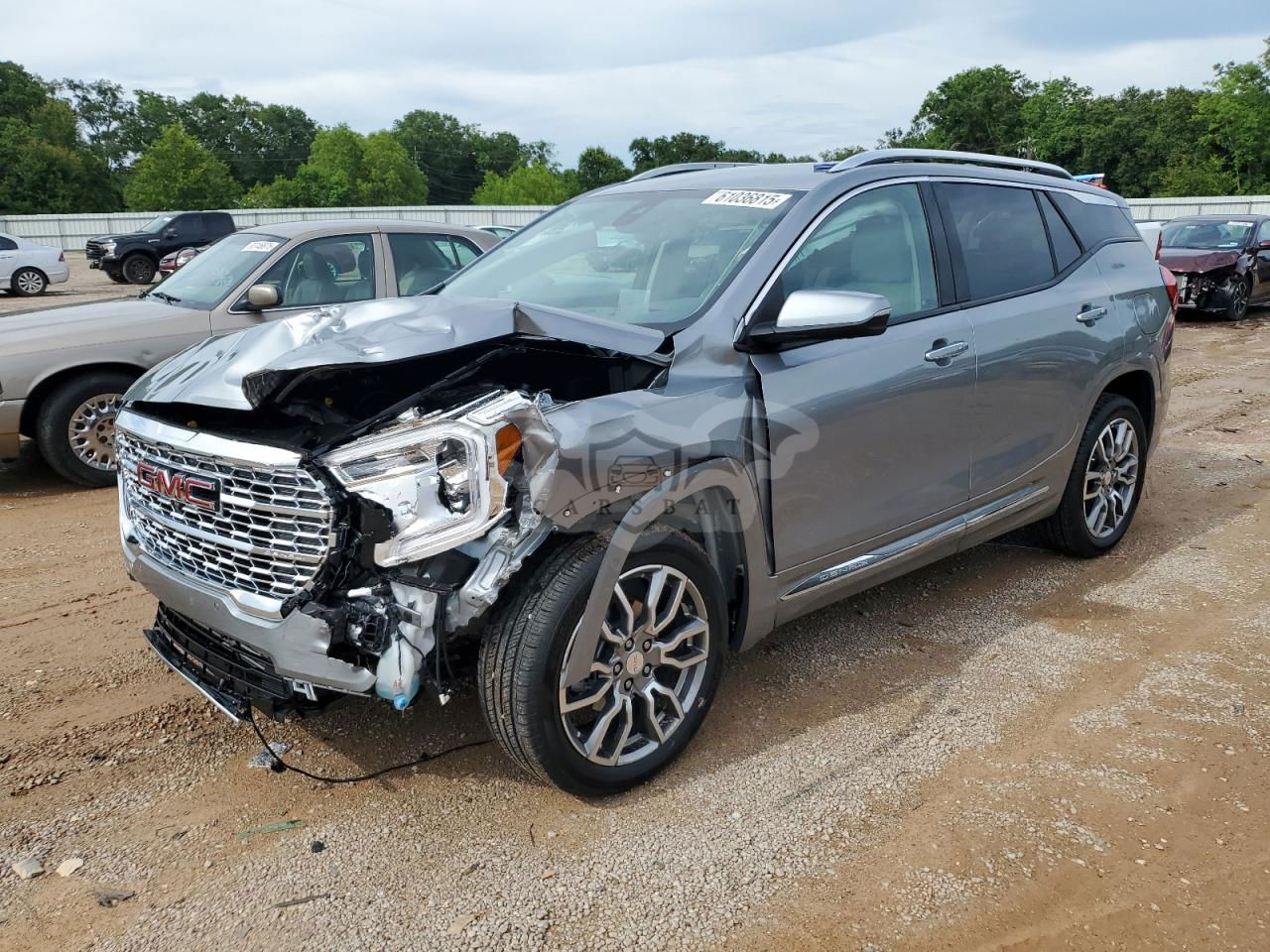 GMC Terrain DENALI 1.5L  4 2024