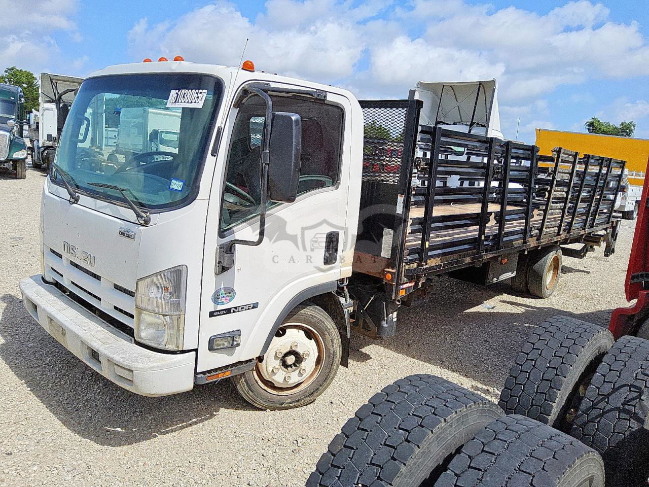 Isuzu NQR 5.2L  4 2013