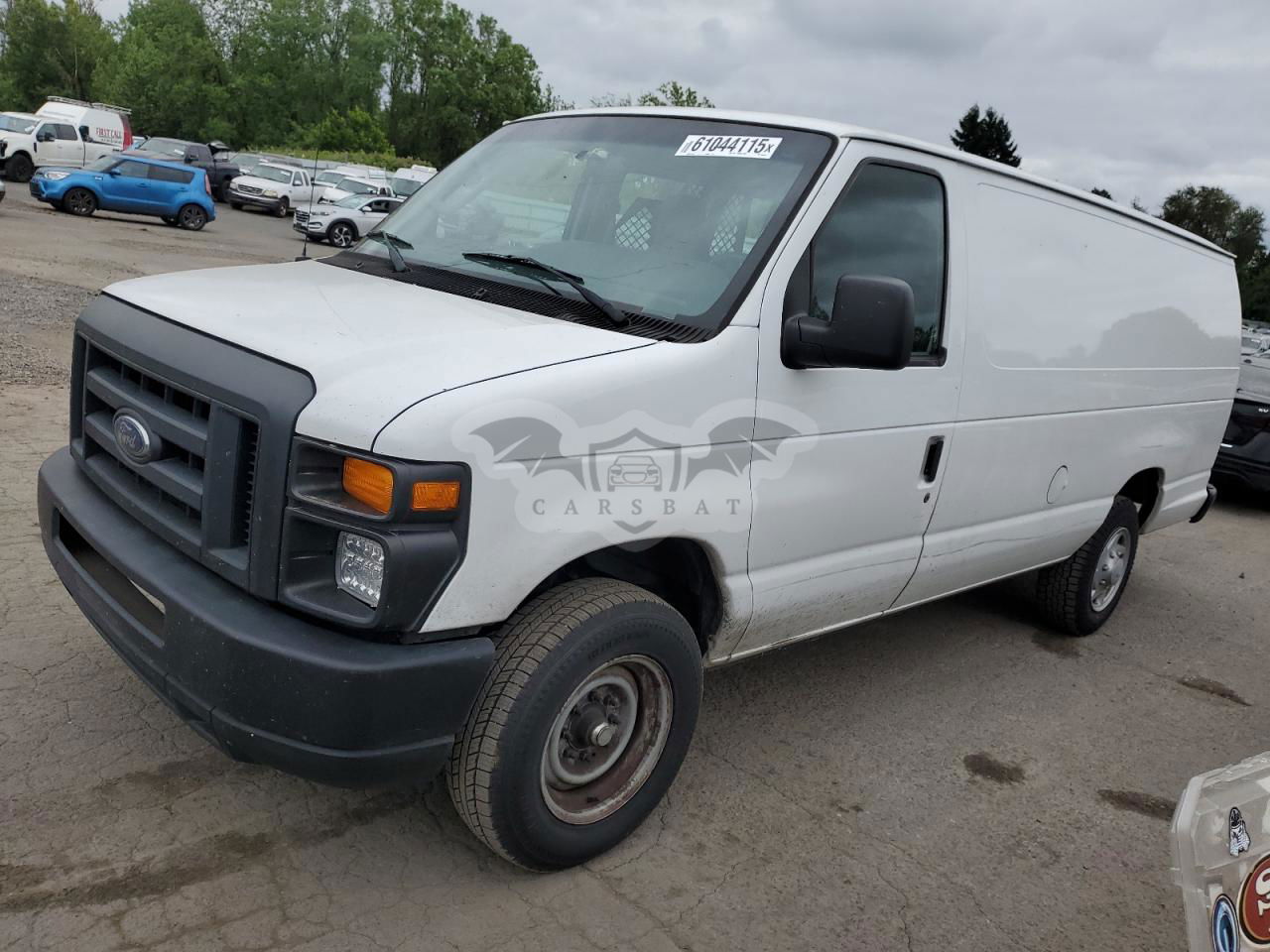 Ford Econoline E150 VAN 4.6L  8 2013