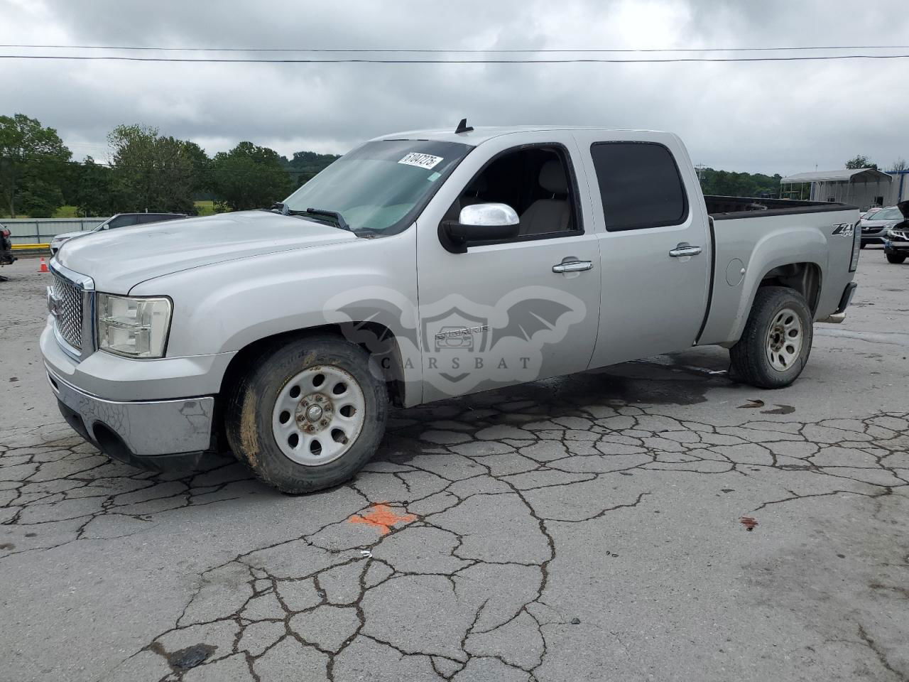 GMC Sierra K1500 SLE 5.3L  8 2011