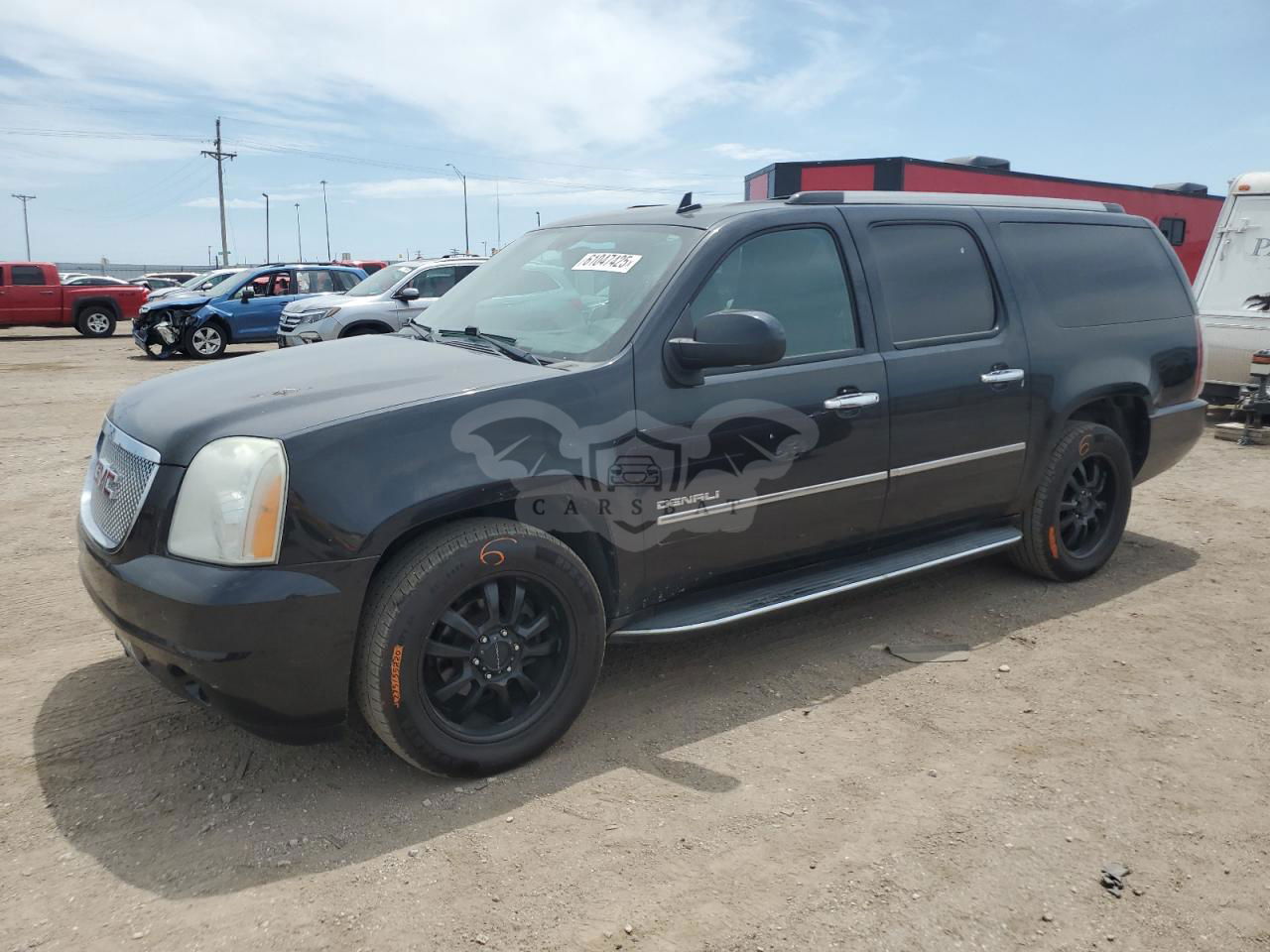 GMC Yukon DENALI 6.2L  8 2012