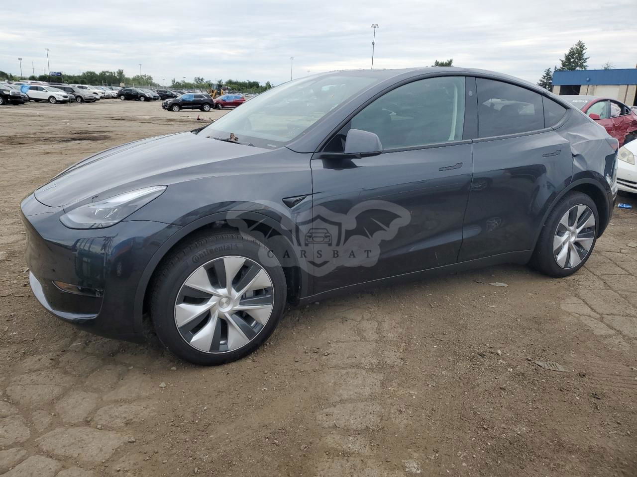 Tesla Model Y 2024