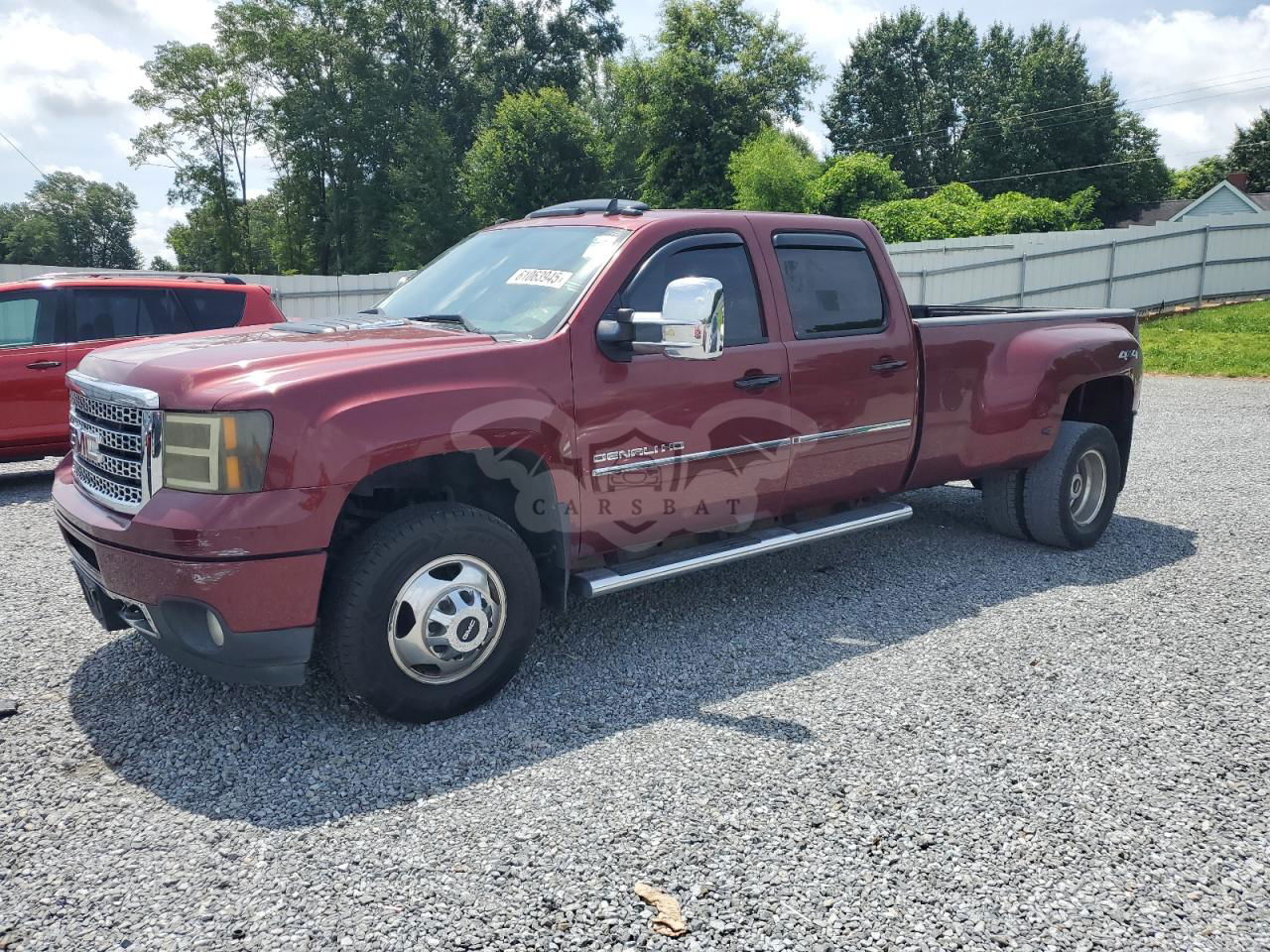 GMC Sierra K3500 DENALI 6.6L  8 2013
