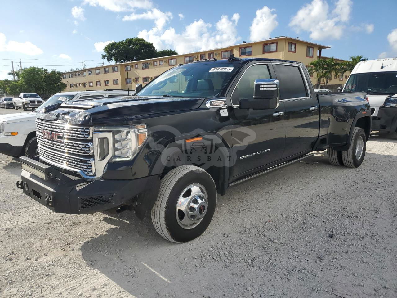 GMC Sierra K3500 DENALI 6.6L  8 2023