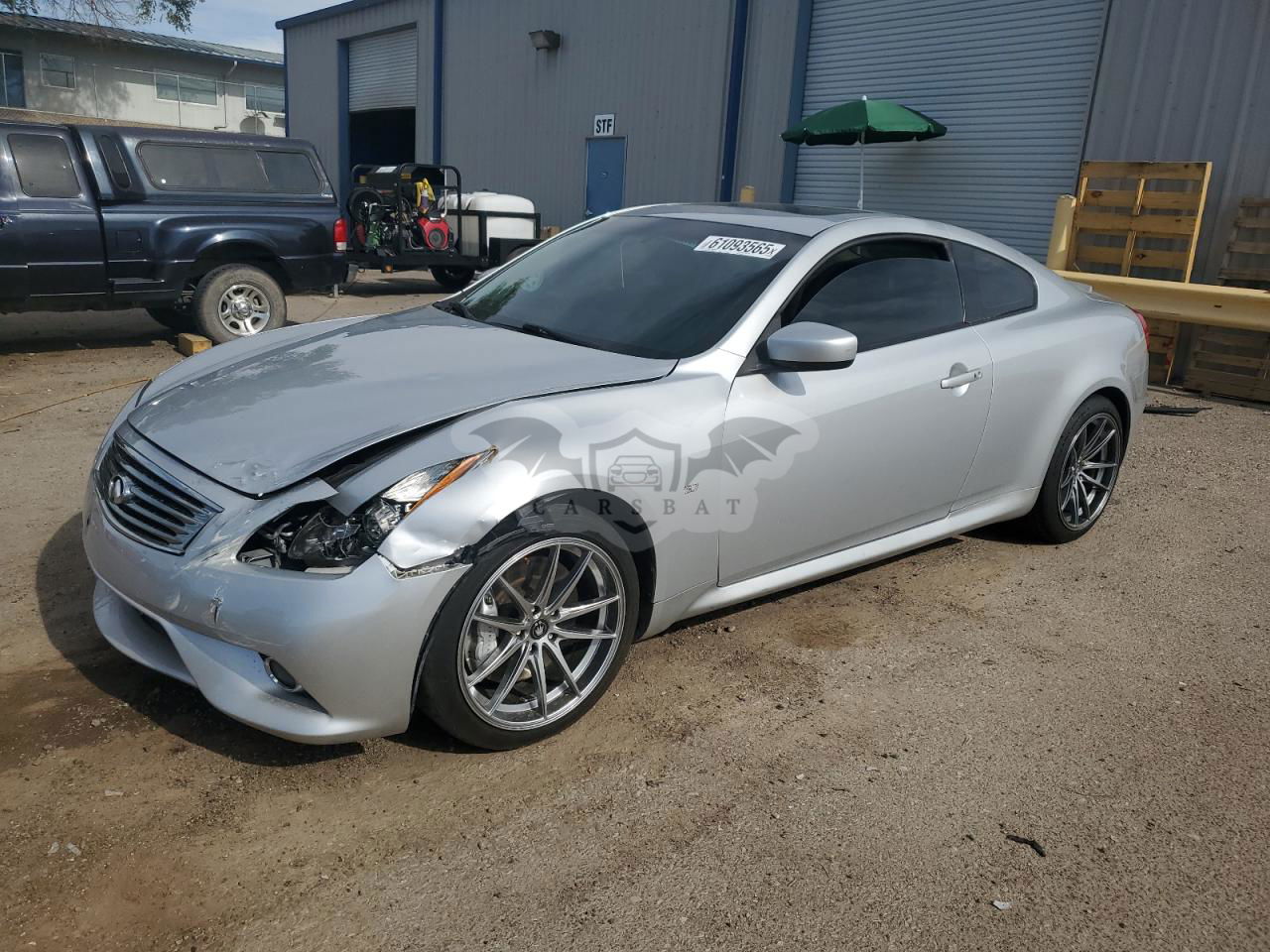 Infiniti Q60 JOURNEY 3.7L  6 2014