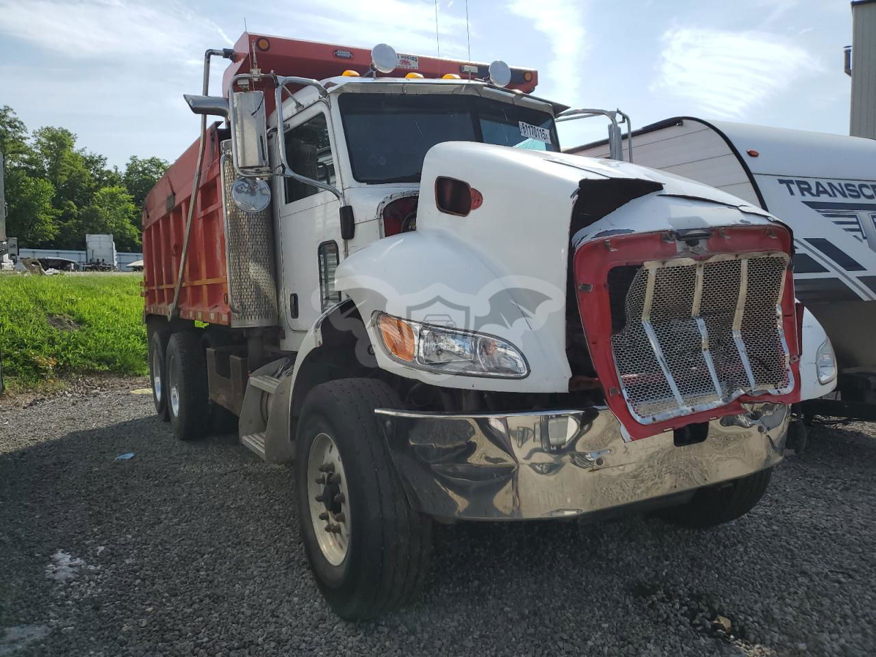 Peterbilt 335/340 6 2006
