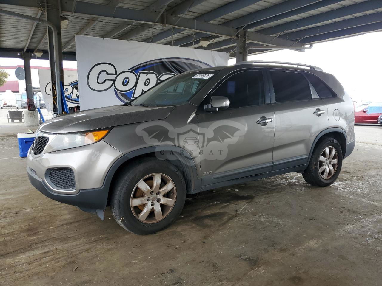 Kia Sorento LX 3.5L  6 2013