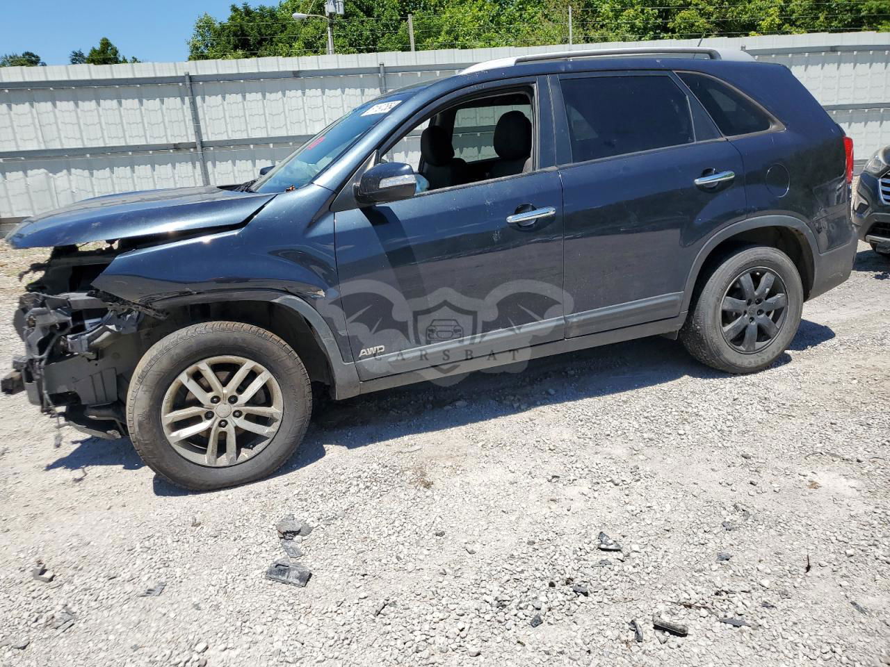 Kia Sorento LX 2.4L  4 2013