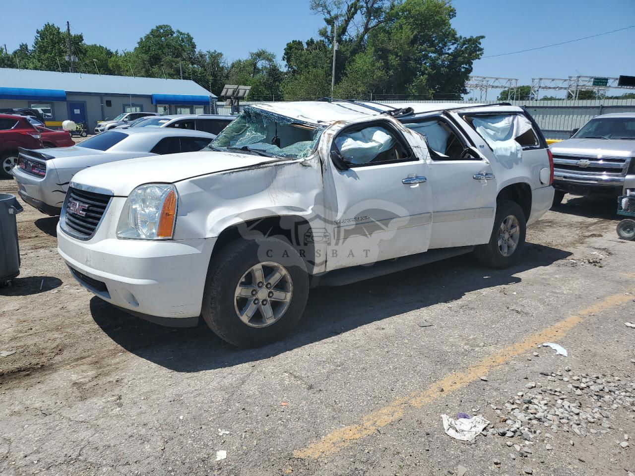 GMC Yukon K1500 SLT 5.3L  8 2014