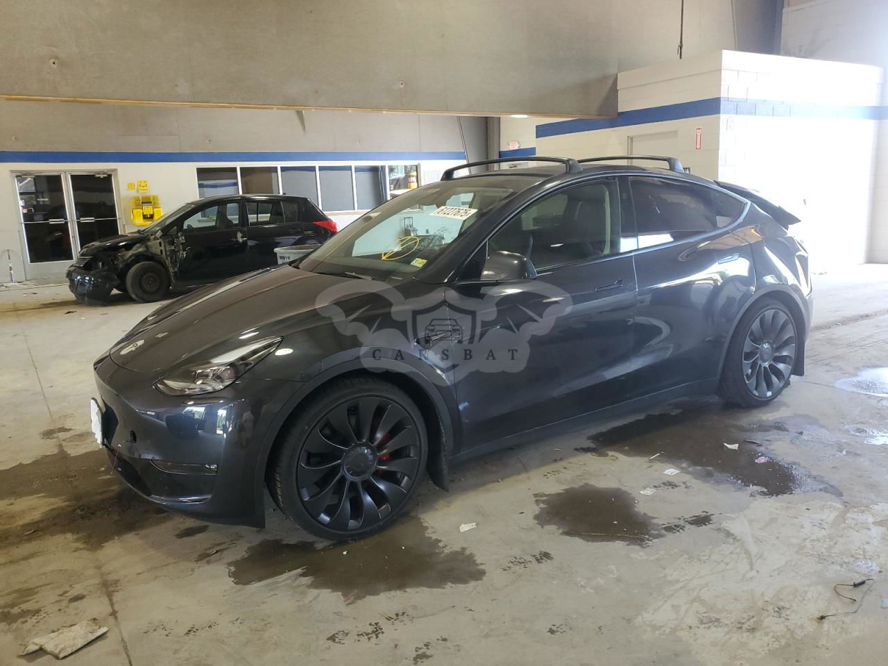Tesla Model Y 2024