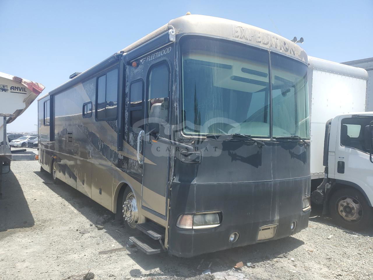 Freightliner X-line X LINE MOTOR HOME 6 2005