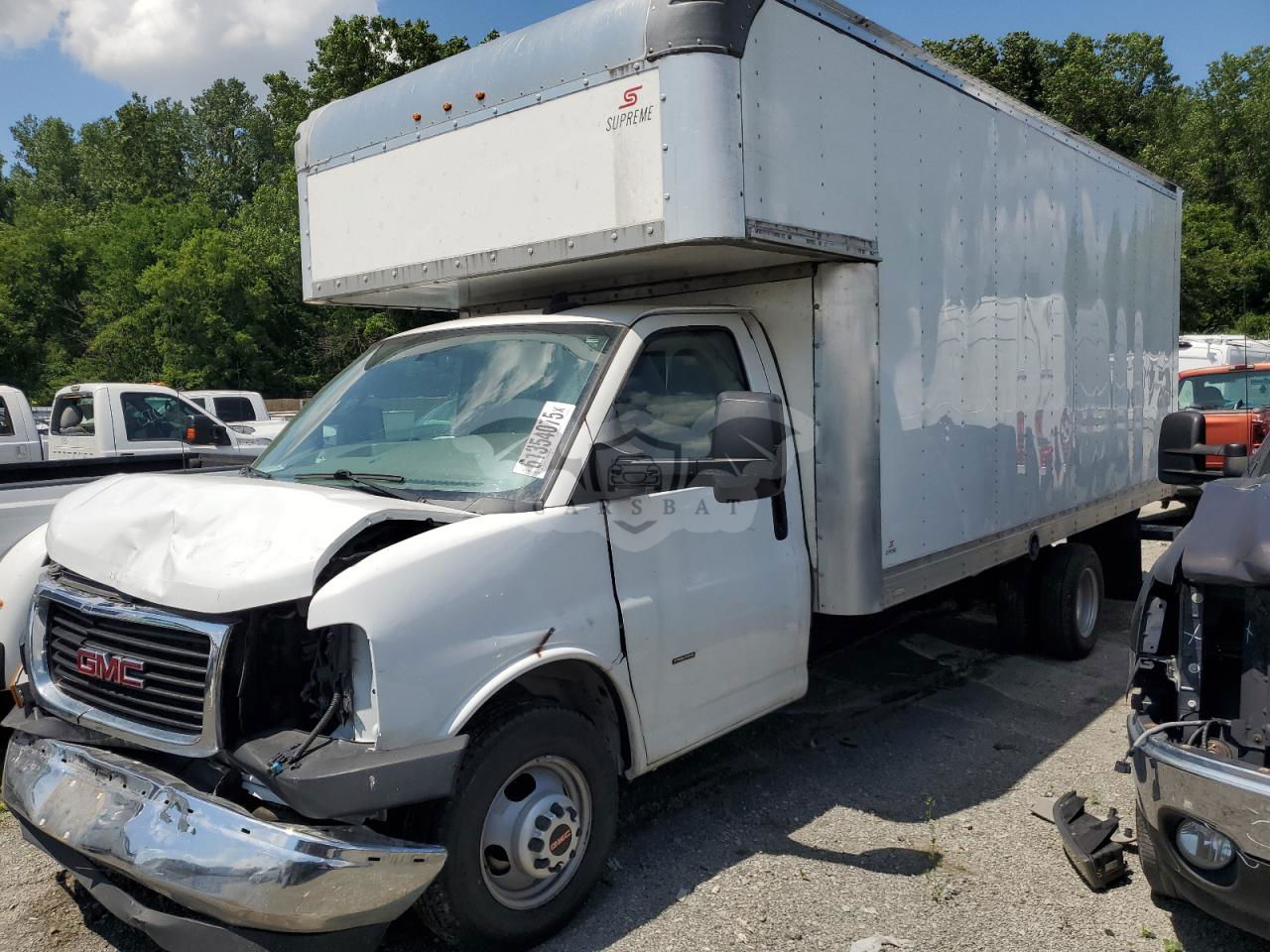 GMC Savana CUTAWAY G3500 6.6L  8 2021