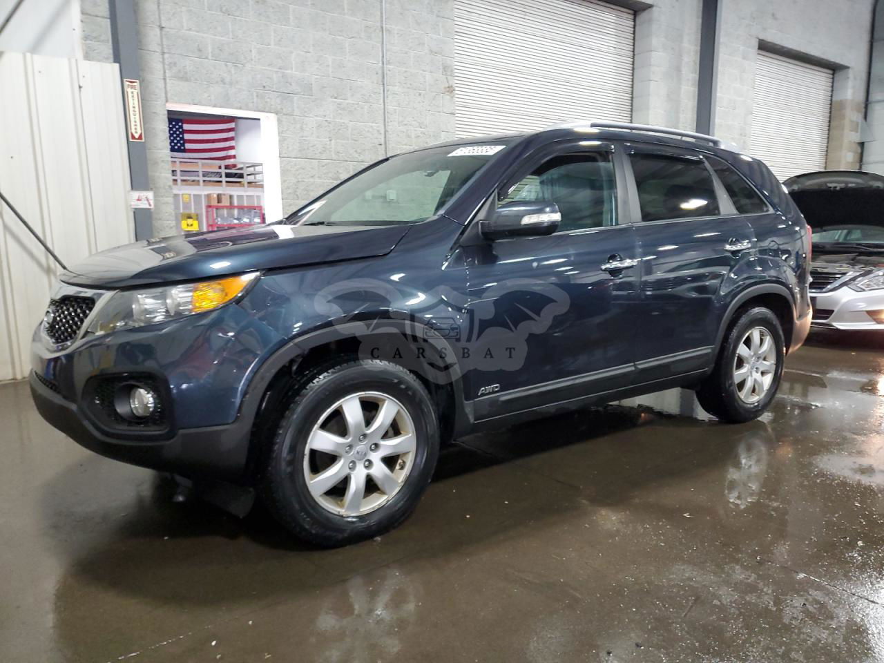 Kia Sorento LX 2.4L  4 2013