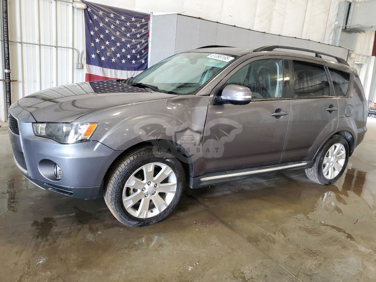 Mitsubishi Outlander SE 2.4L  4 2011