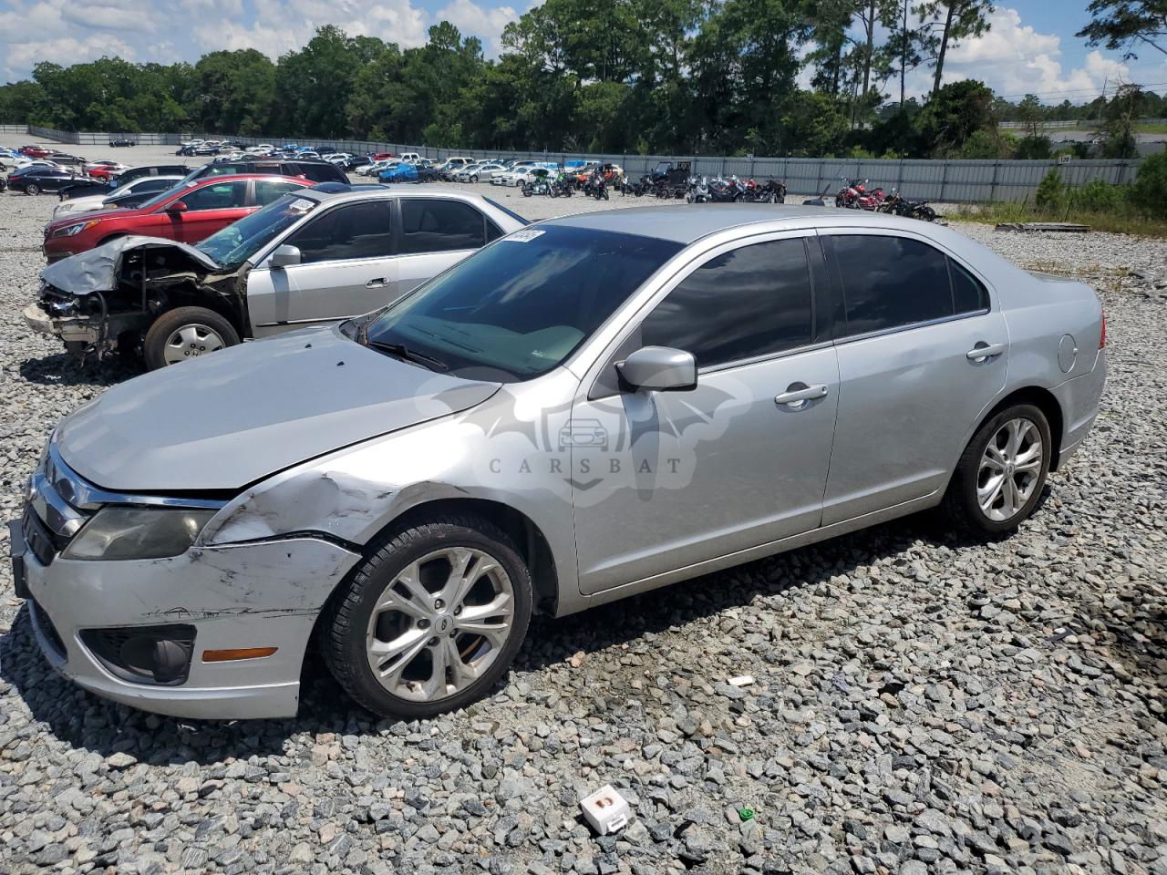 Ford Fusion SE 2.5L  4 2012