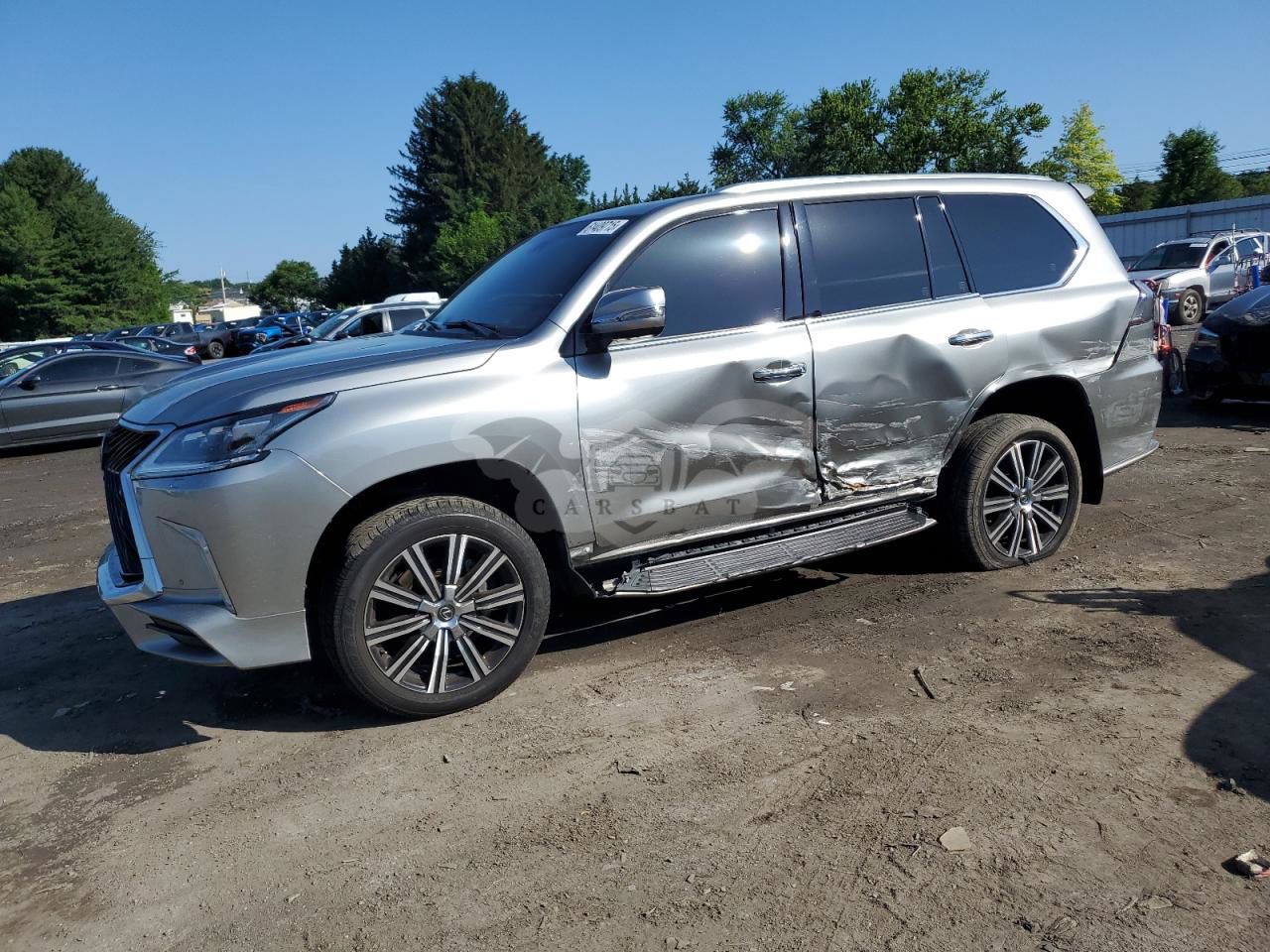 Lexus LX 570 5.7L  8 2020