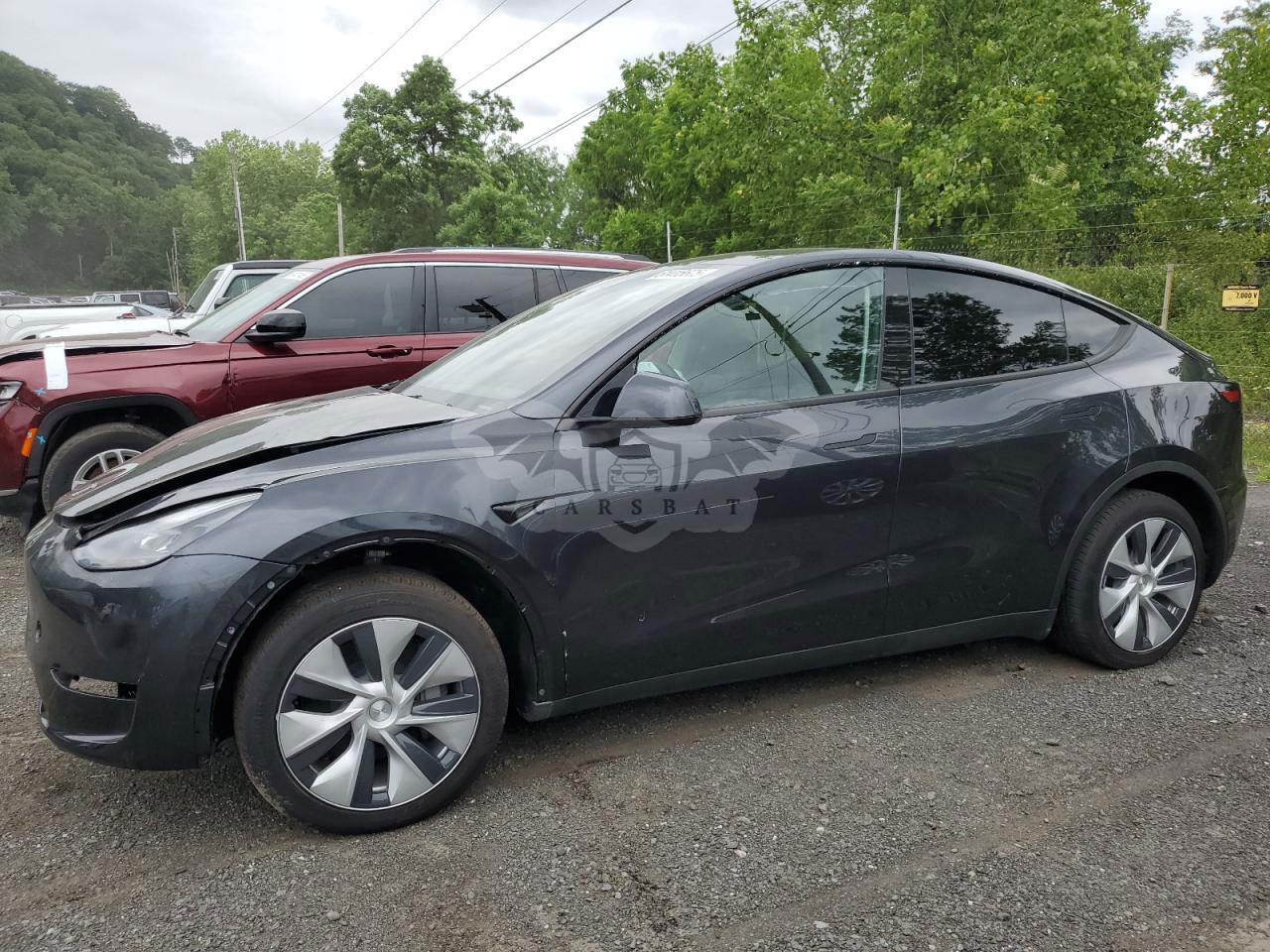 Tesla Model Y 2024