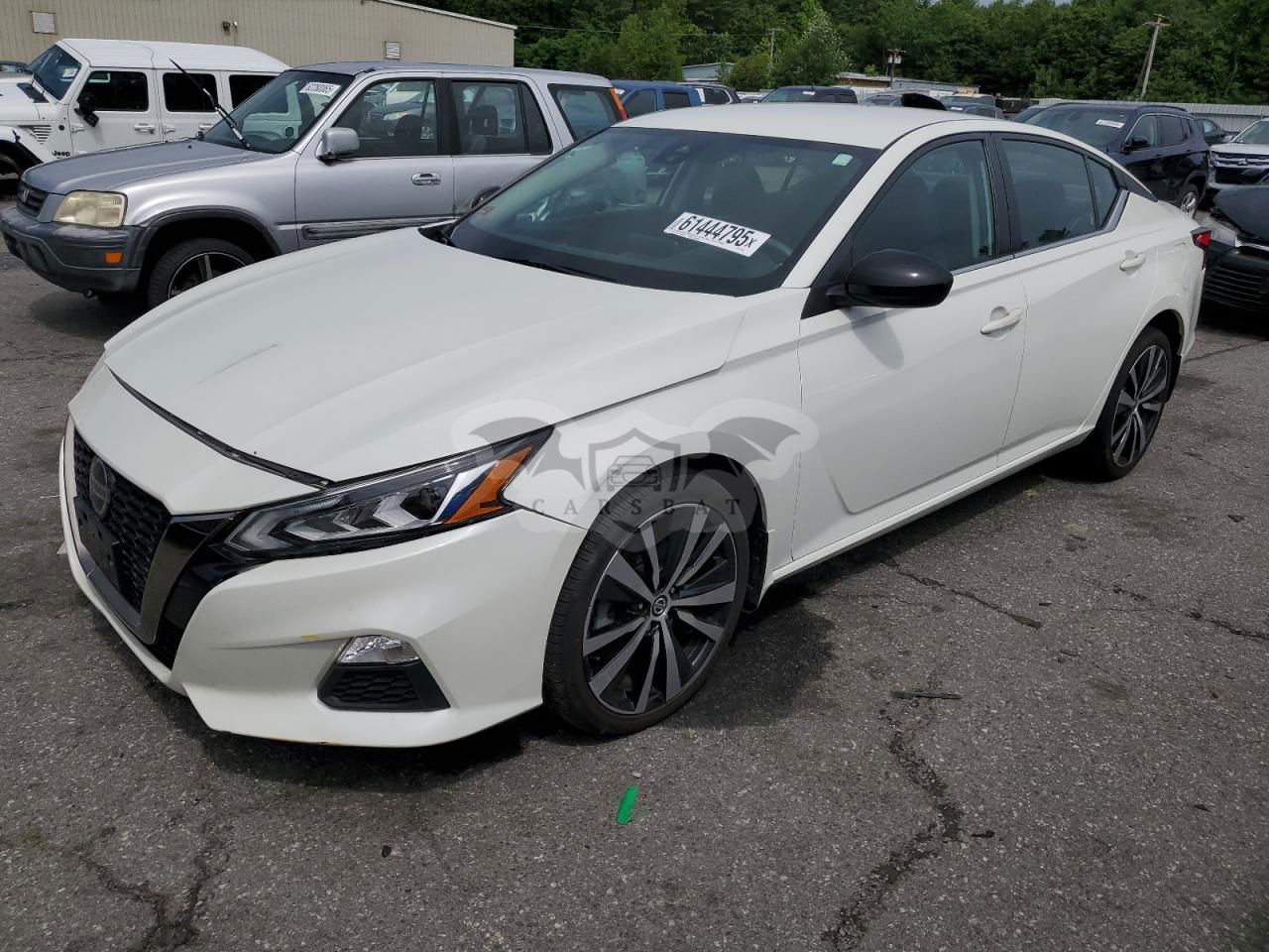 Nissan Altima SR 2.5L  4 2021