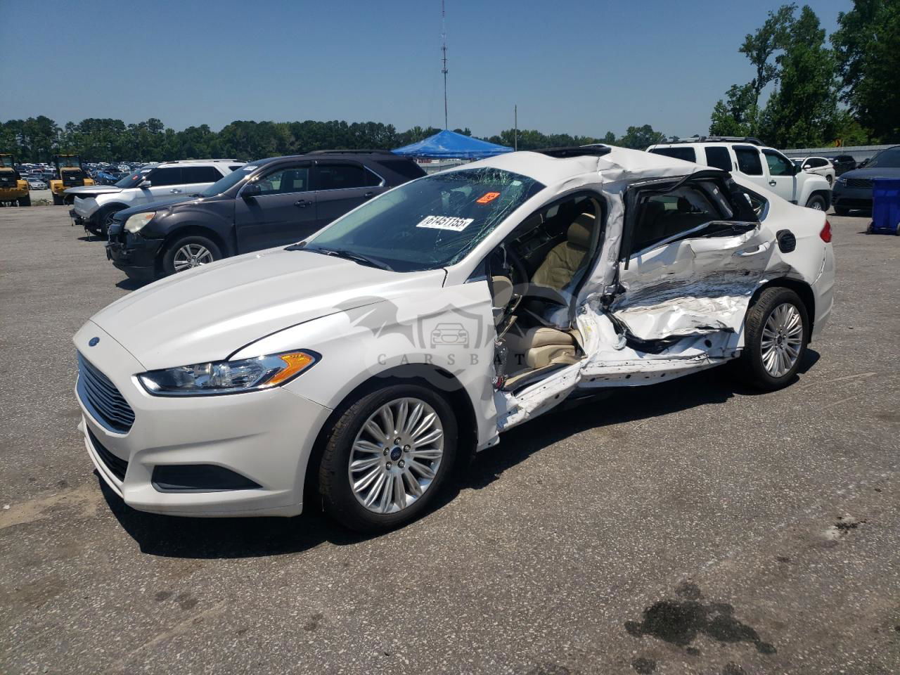 Ford Fusion SE HYBRID 2.0L  4 2015