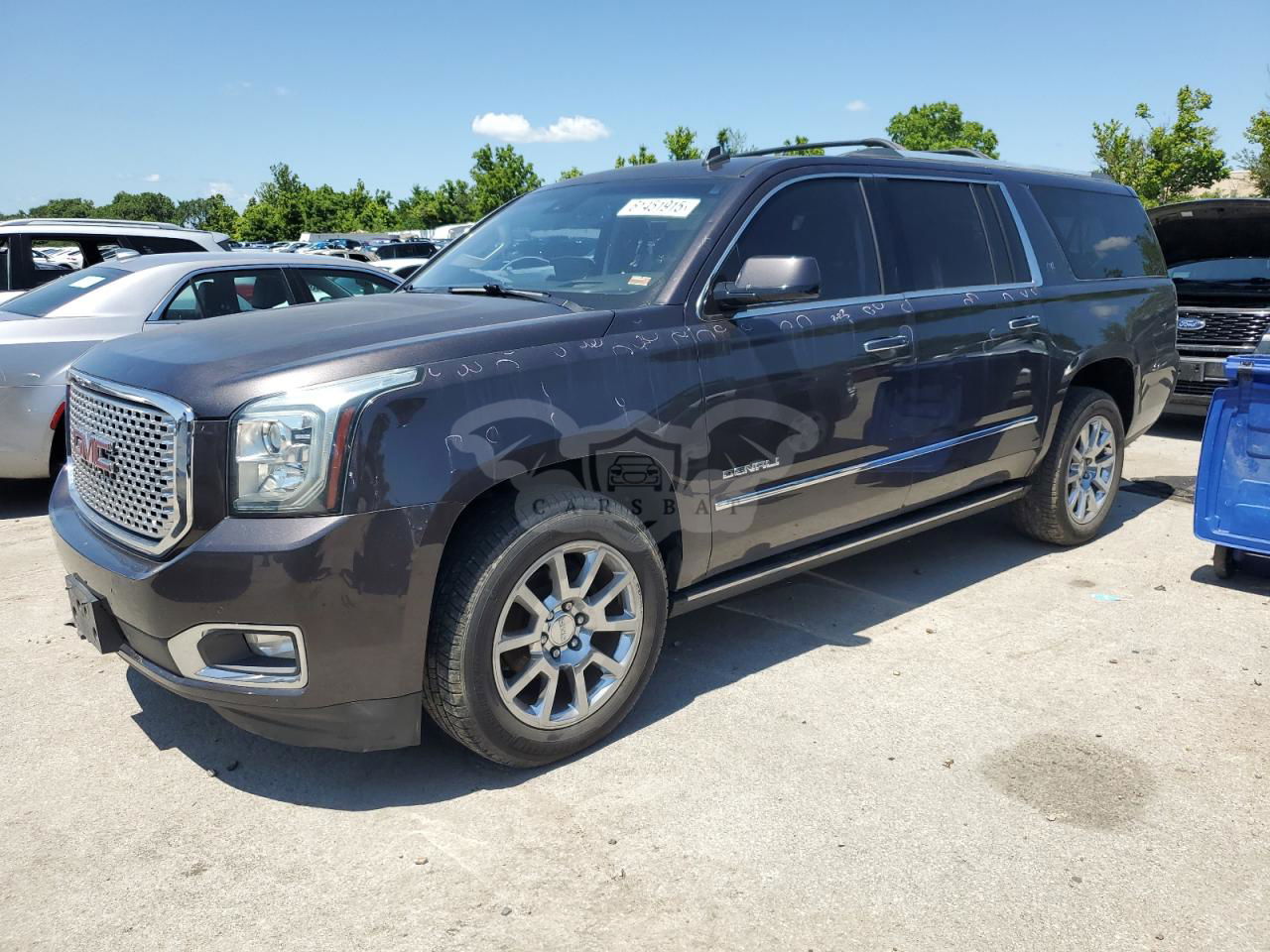 GMC Yukon DENALI 6.2L  8 2015