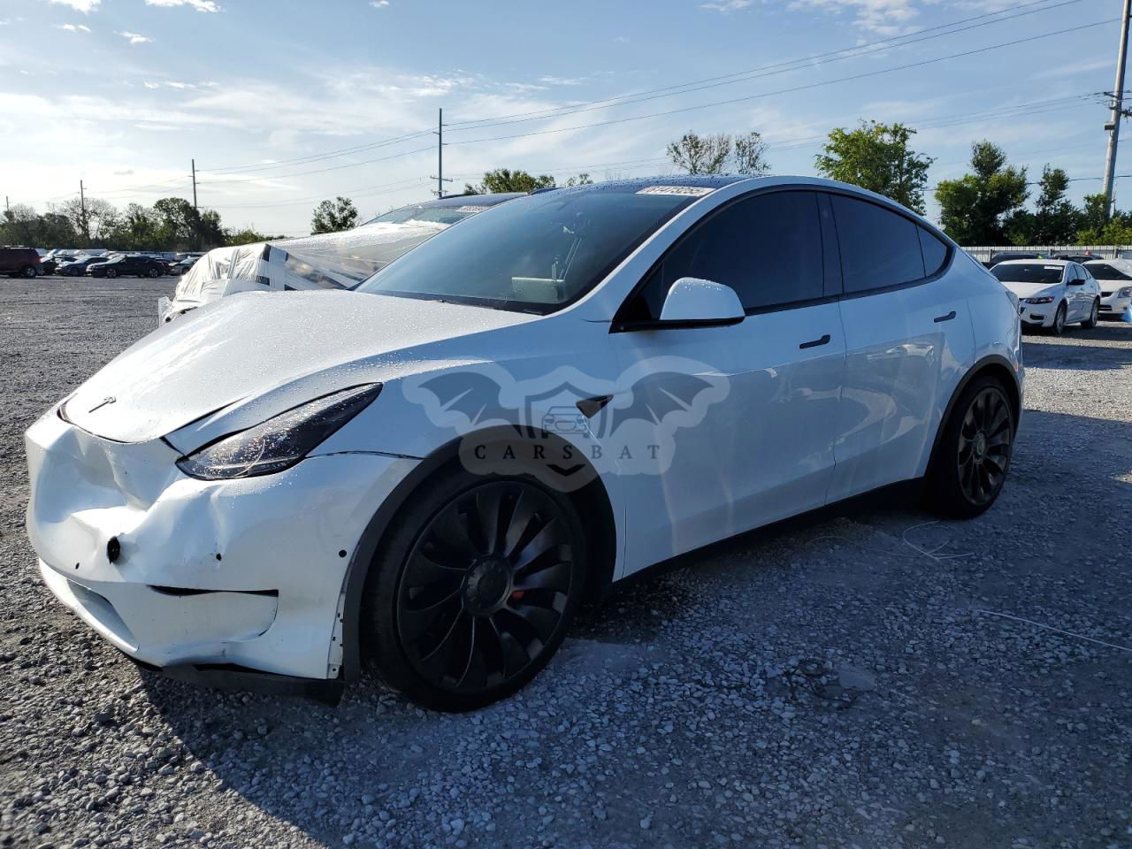 Tesla Model Y 2022