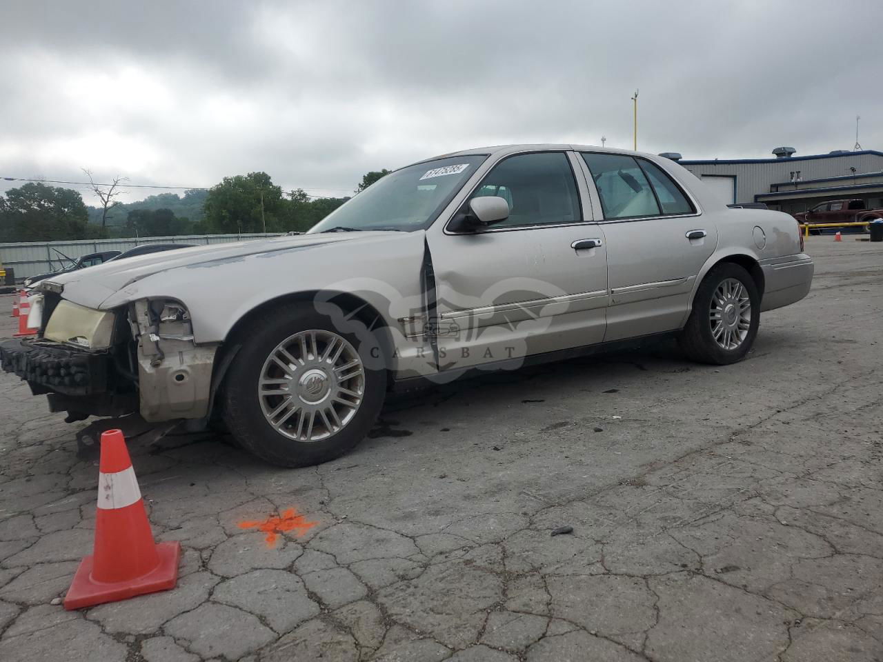 Mercury Grand Marquis GS 4.6L  8 2003