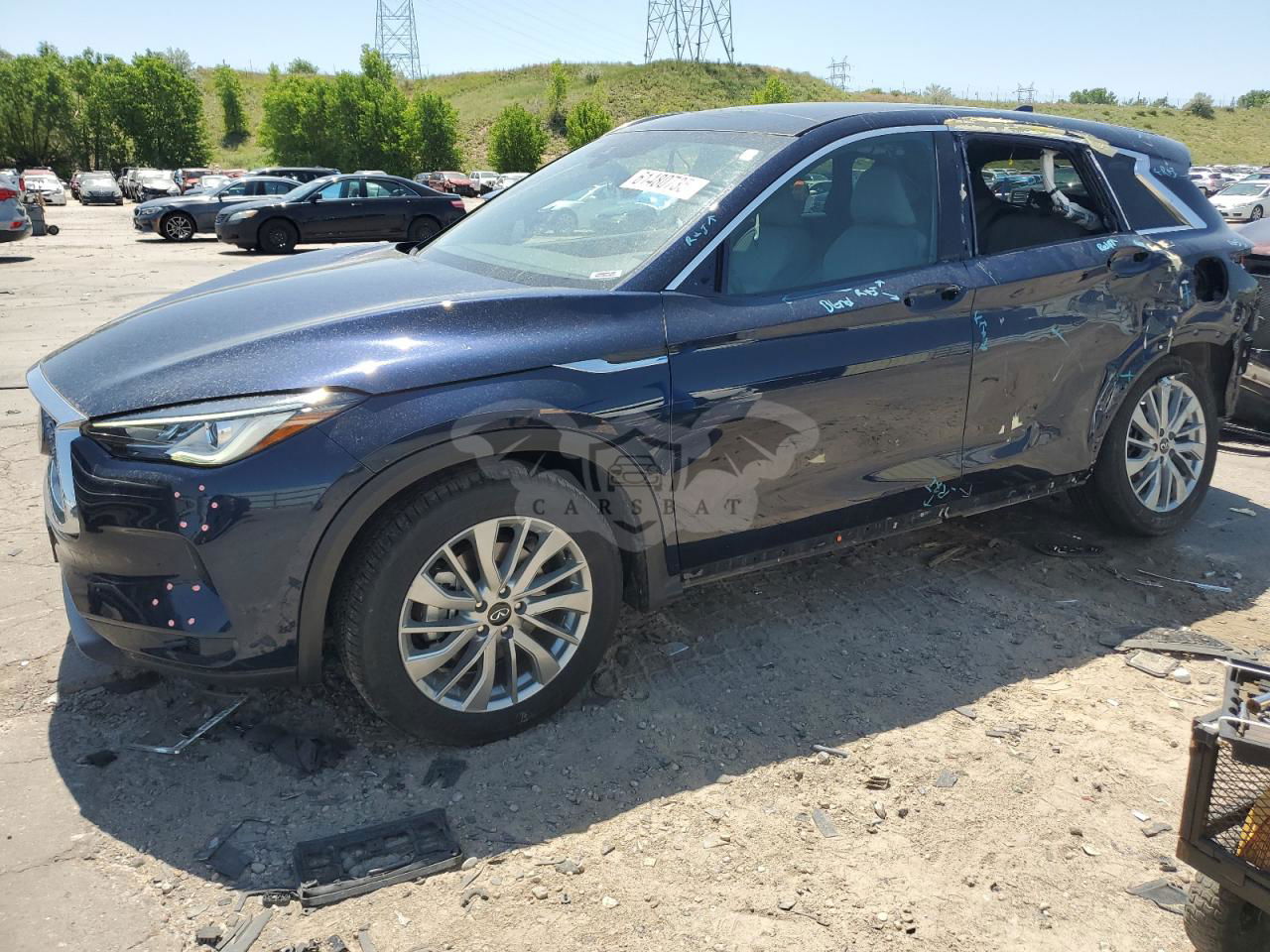 Infiniti QX50 LUXE 2.0L  4 2023