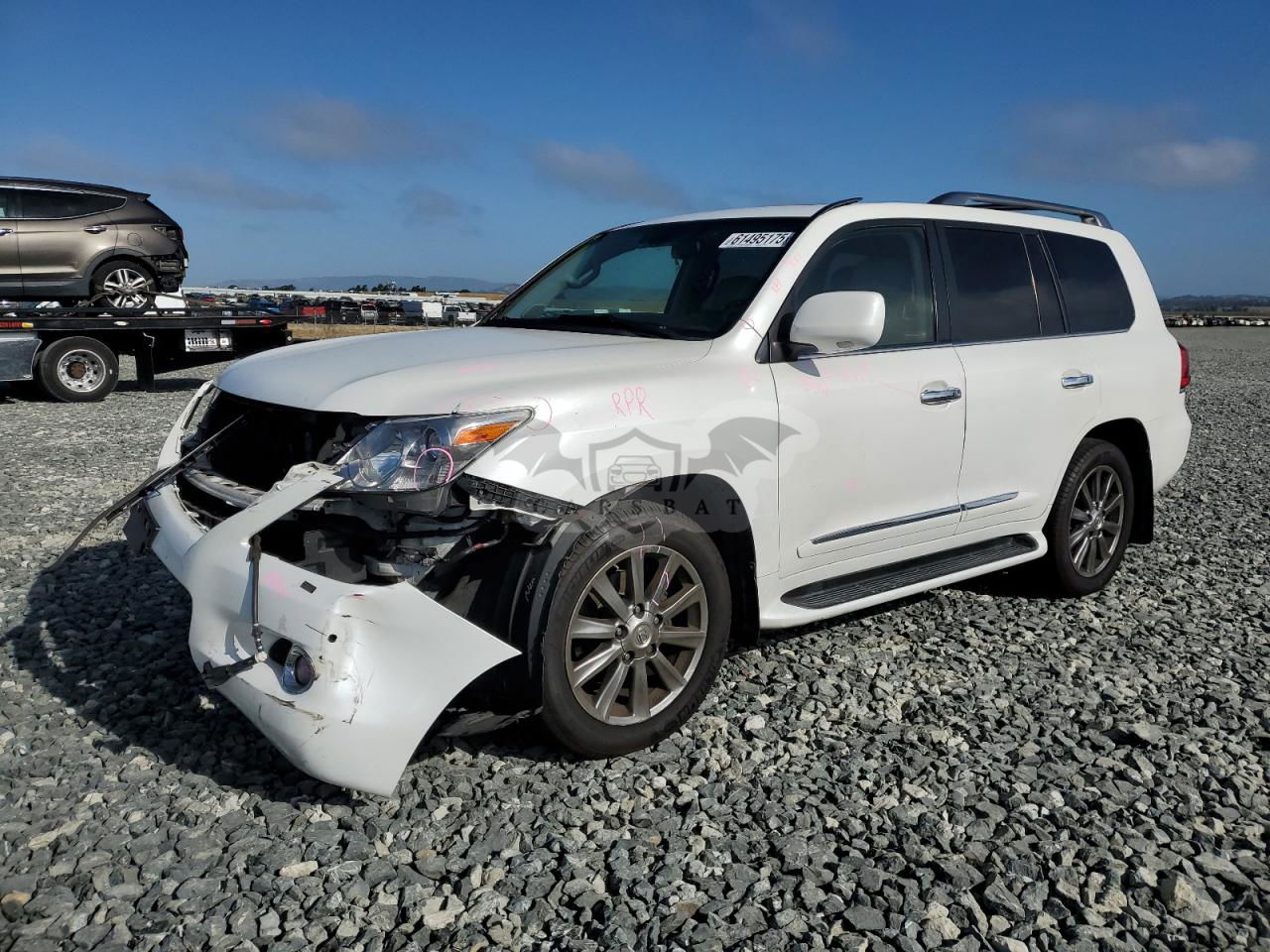 Lexus LX 570 5.7L  8 2011