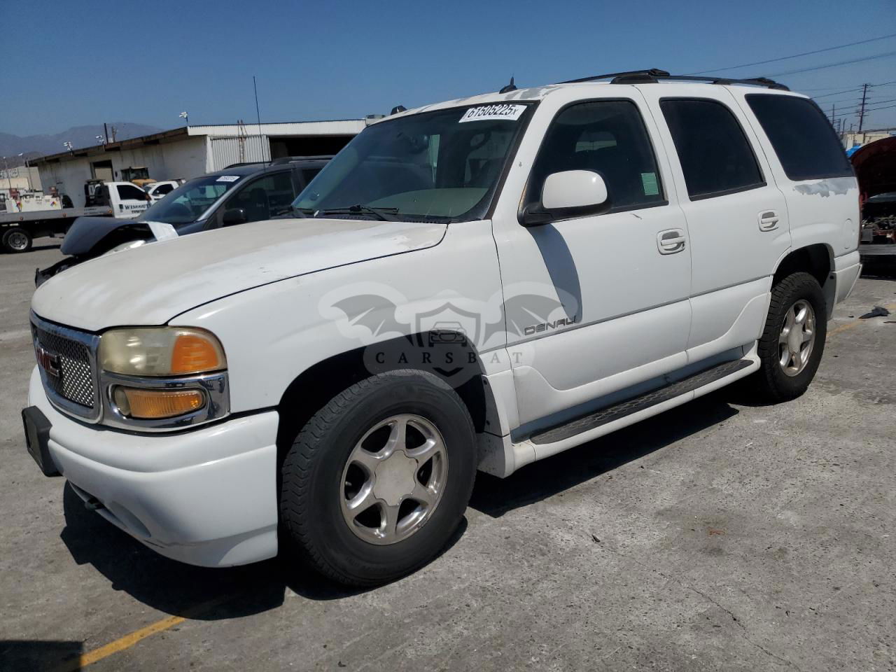 GMC Yukon DENALI 6.0L  8 2005