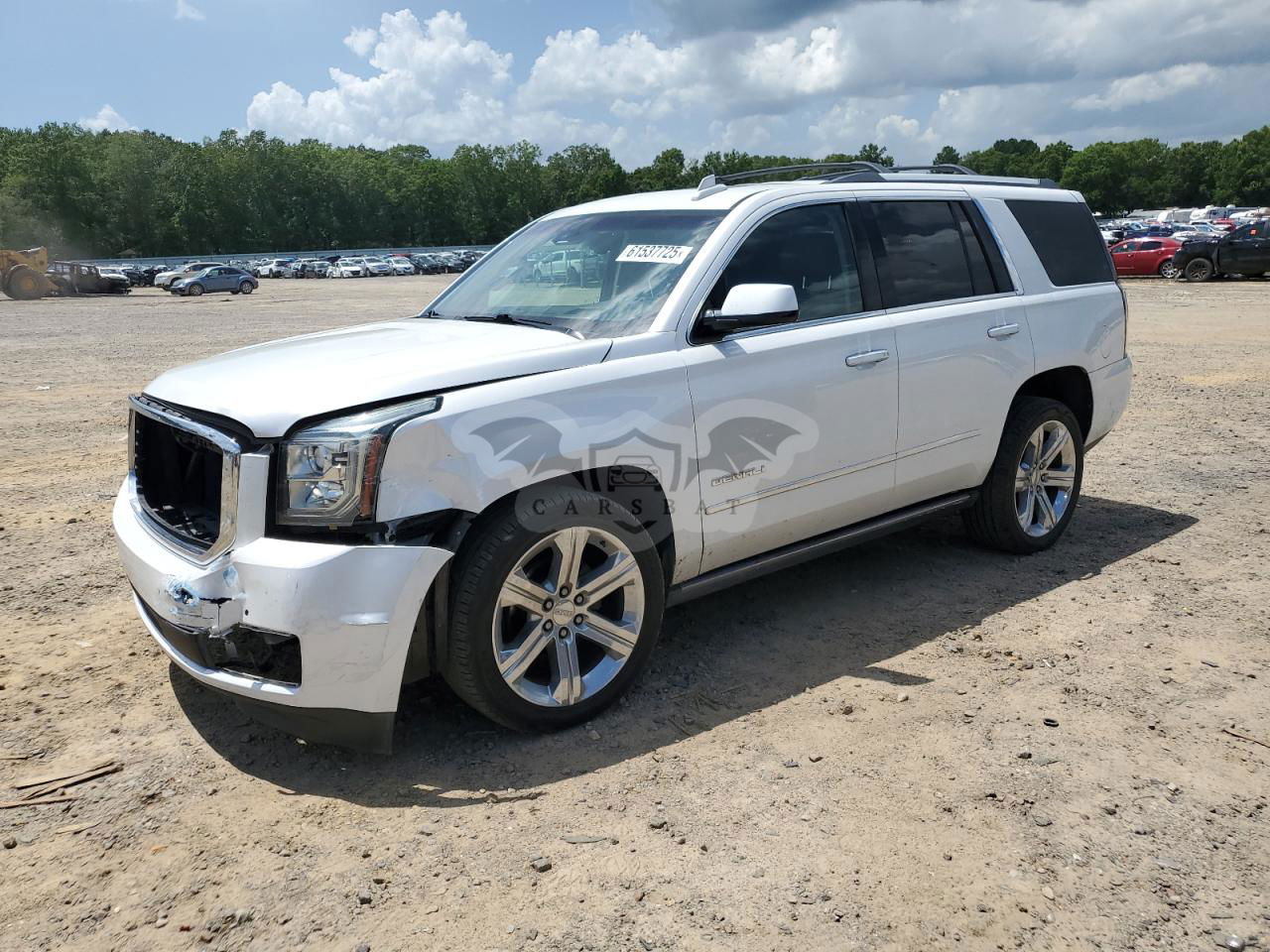 GMC Yukon DENALI 6.2L  8 2016