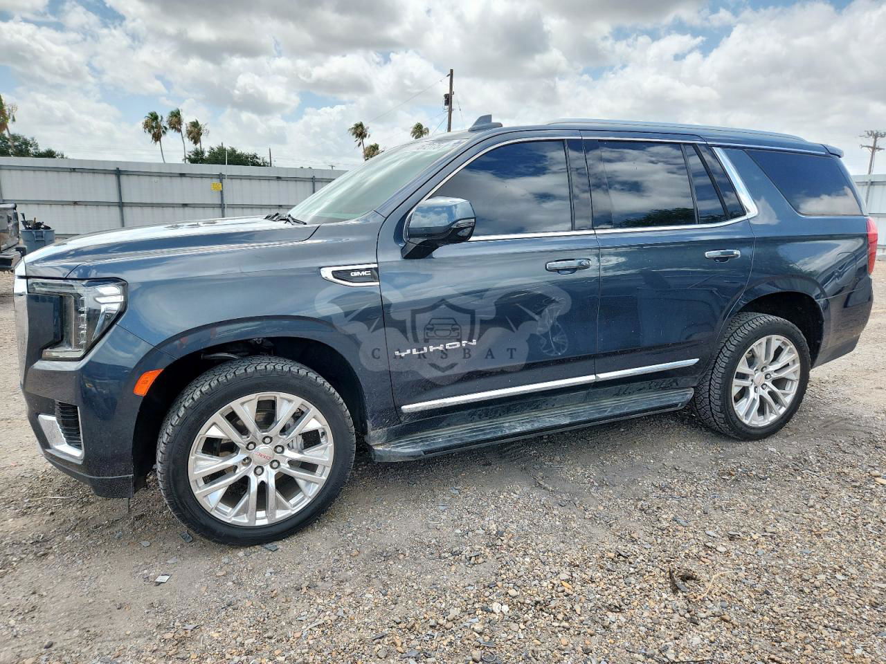 GMC Yukon SLT 5.3L  8 2021