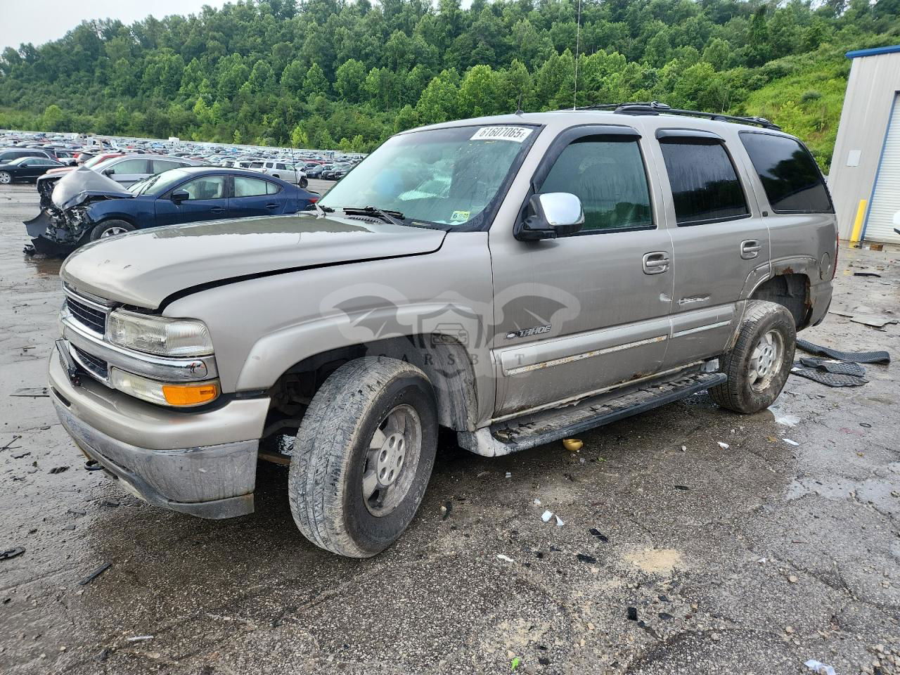 Chevrolet Tahoe K1500 5.3L  8 2002