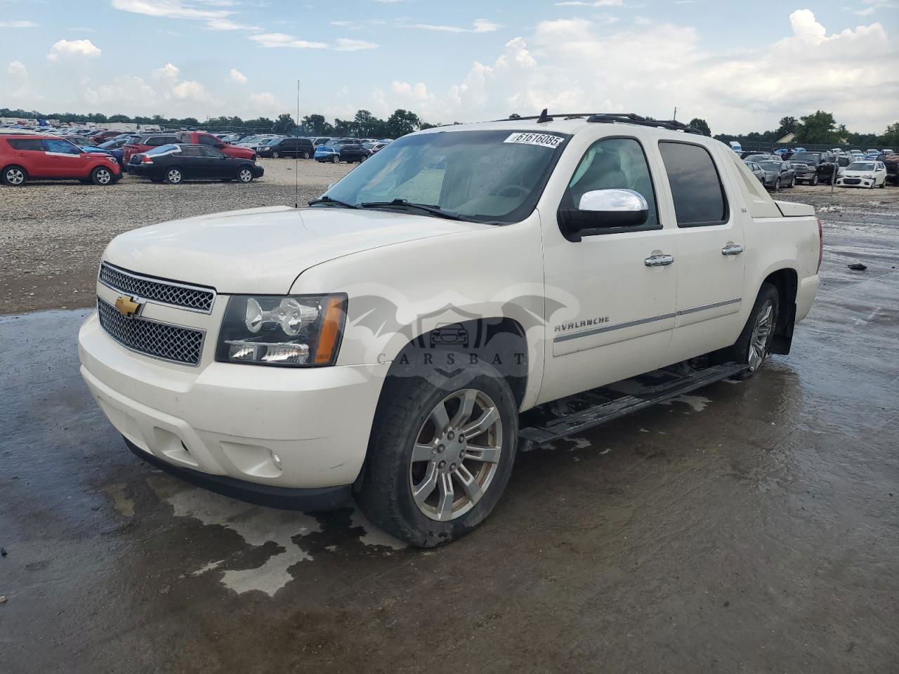 Chevrolet Avalanche LTZ 5.3L  8 2012